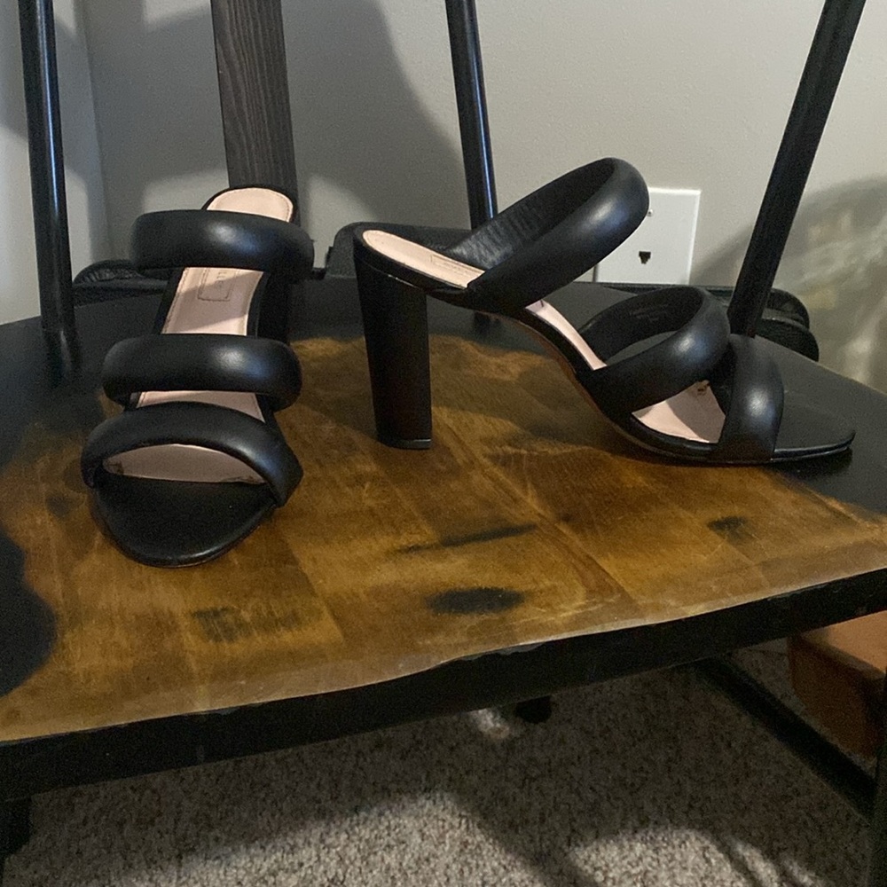 Avec Les Filles Size 8.5
